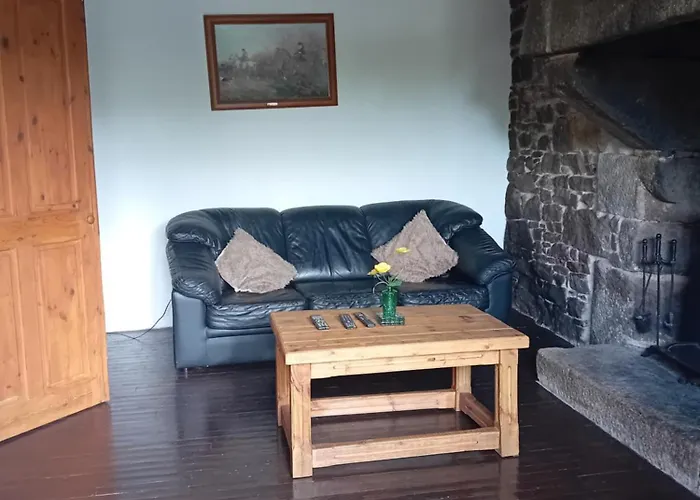 Maison De Maison